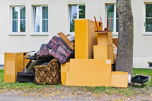 Best Construction Debris Removal  in Butler, IN